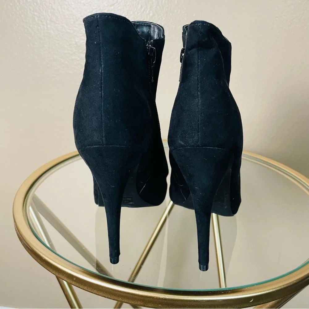 Guess Black Suede High Heels Peep Toe 4 Inch Zip Up Open Toe Heels 8 M New - Picture 7 of 10
